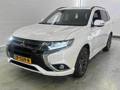 MITSUBISHI Outlander 15 Mitsubishi Outlander PHEV S-Ed..