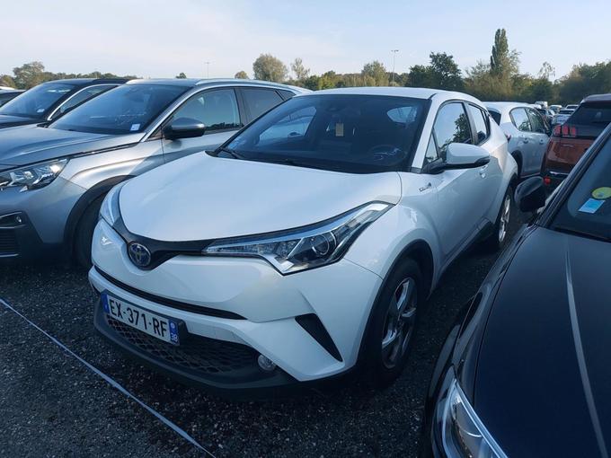 TOYOTA C-HR 1.8 HYBRIDE 122 DYNAMIC BUSINESS