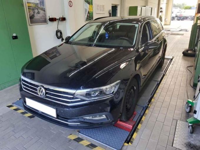 VOLKSWAGEN Passat Variant (CB5)(03.2019-) DE - Kb5 2.0 TDI BMT/Start-Stopp EU6d-T, Business (EURO 6d-TEMP), (Facelift) 2019 - 2020