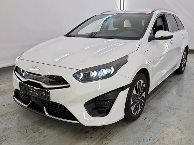 KIA Ceed Sportwag. FL21 Kia Ceed Sportswagon 1.6 GDi P..