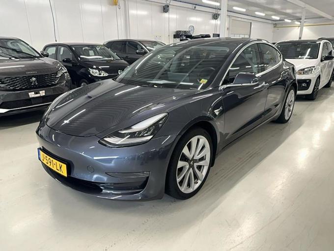 Tesla Model 3 Long Range AWD 75 kWh