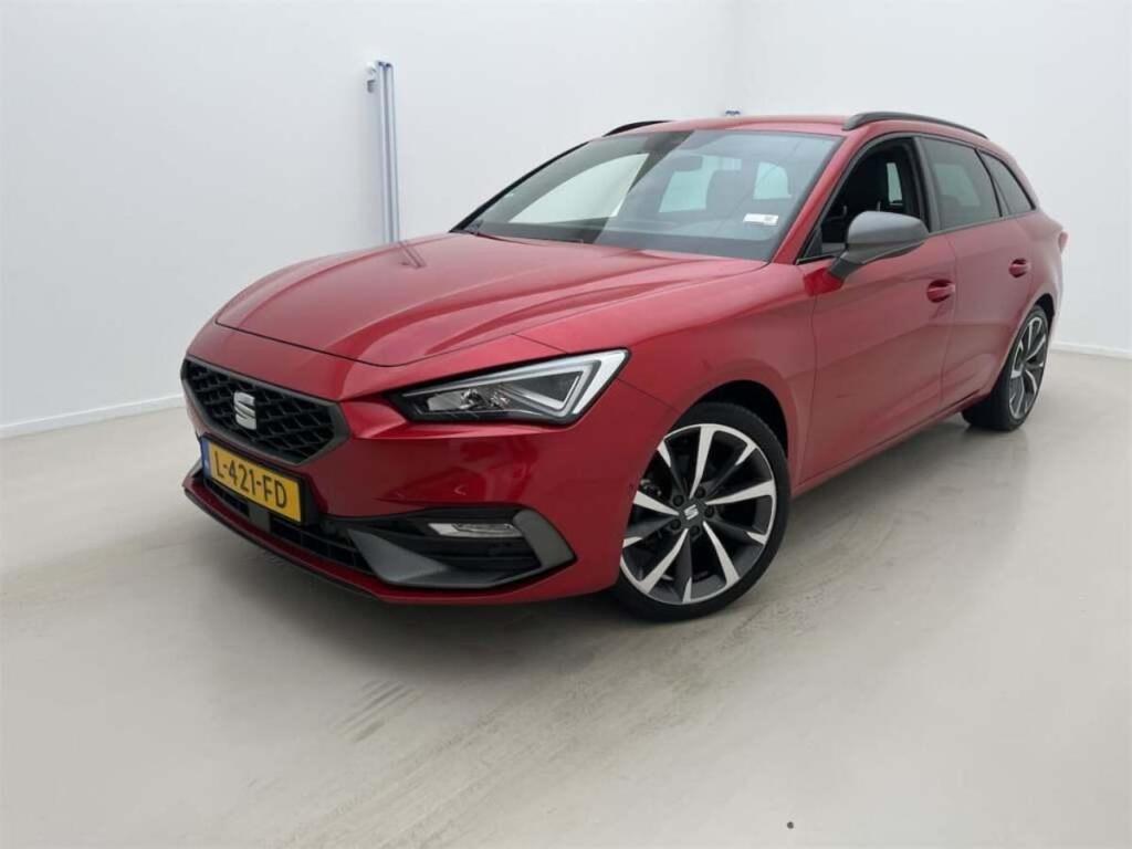 SEAT Leon Sportstourer 1.5 eTSI FR Bus Intense DSG