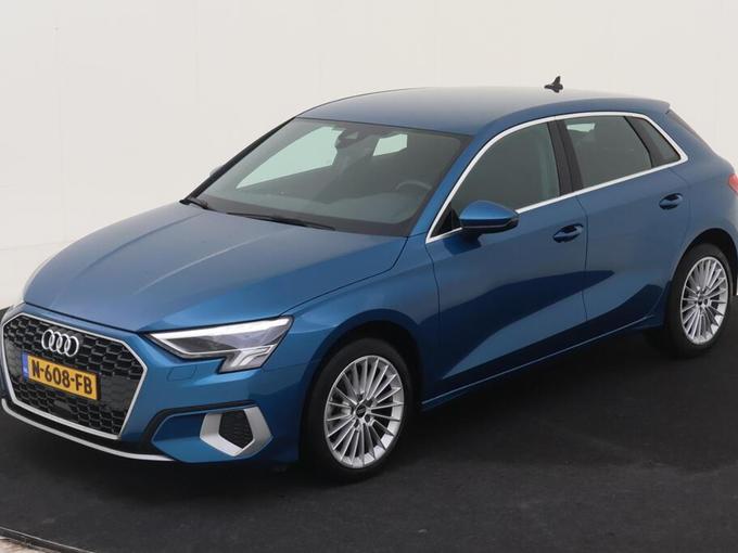 AUDI A3 Sportback 30 TFSI 110pk S tronic Business Edition