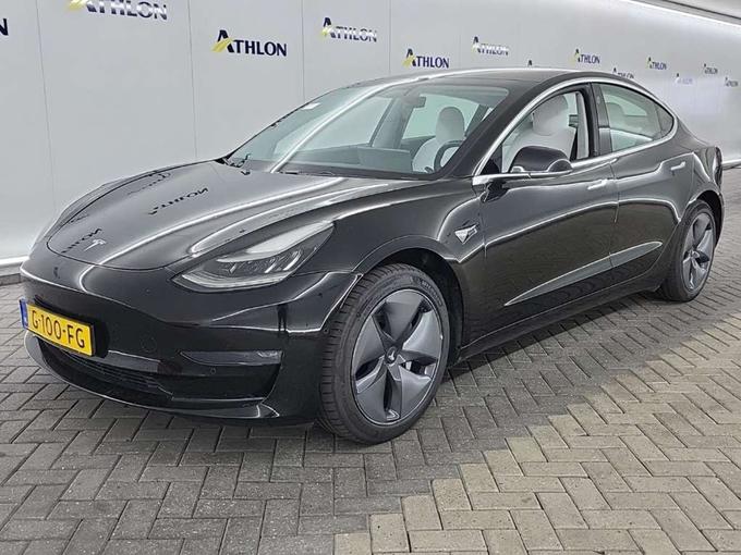 Tesla Model 3 Long Range Dual Motor AWD 4D 335kW