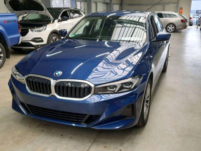 BMW 3ER REIHE 320d xDrive Automatik