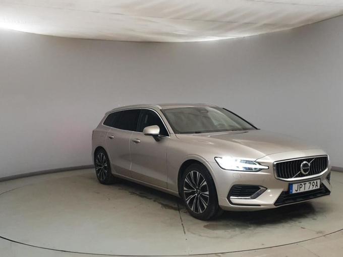 VOLVO V60 RECHARGE T6 AWD CORE EDITION V60 RECHARGE T6 ..