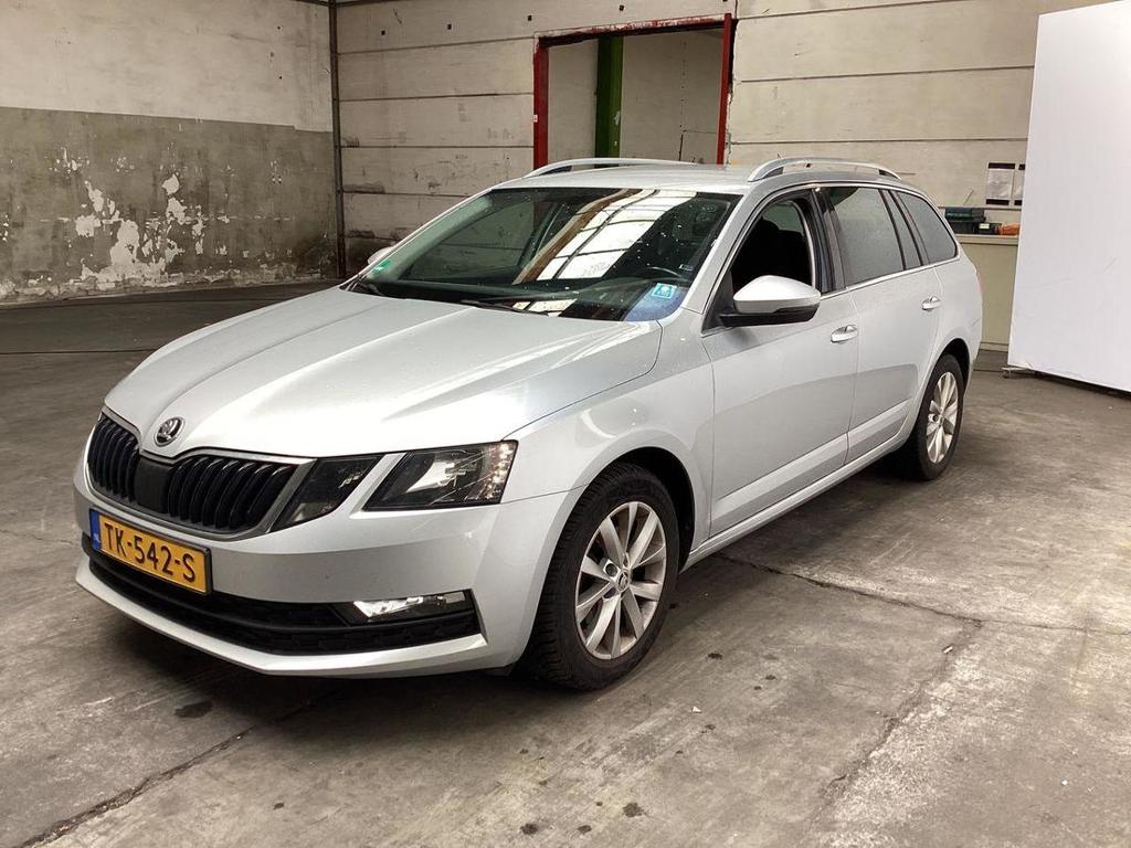 SKODA OCTAVIA COMBI 1.0 TSI Greentech Ambition Business