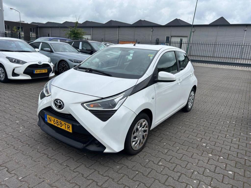 Toyota Aygo 1.0 VVT-i x-play