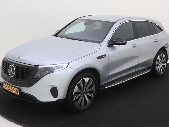 MERCEDES-BENZ EQC 400 4MATIC Premium Plus 80 kWh