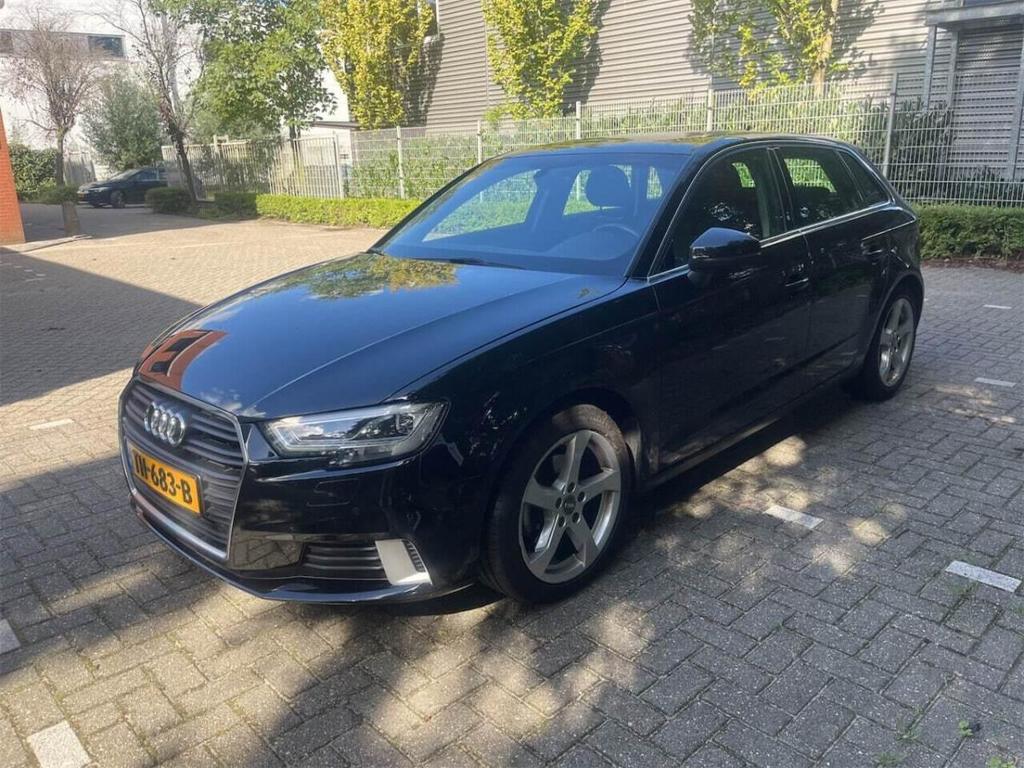 AUDI A3 Sportback 1.0 TFSI Sport Lease Edition