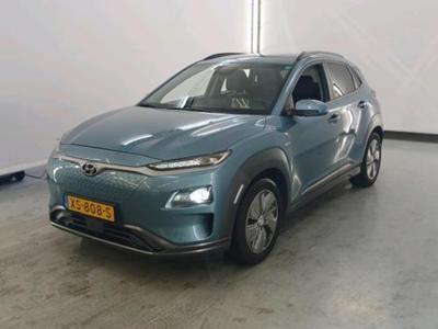 HYUNDAI Kona 17 Hyundai KONA Premium Electric 64 kWh 5..