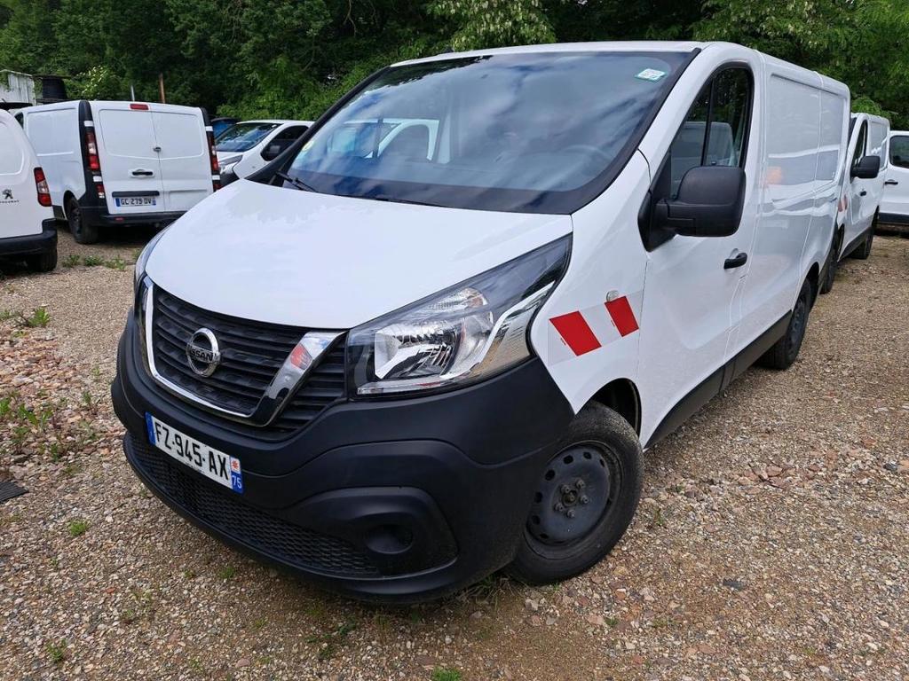 NISSAN NV300 NV300 / 2016 / 4P / Fourgon tole 2.0 dC..