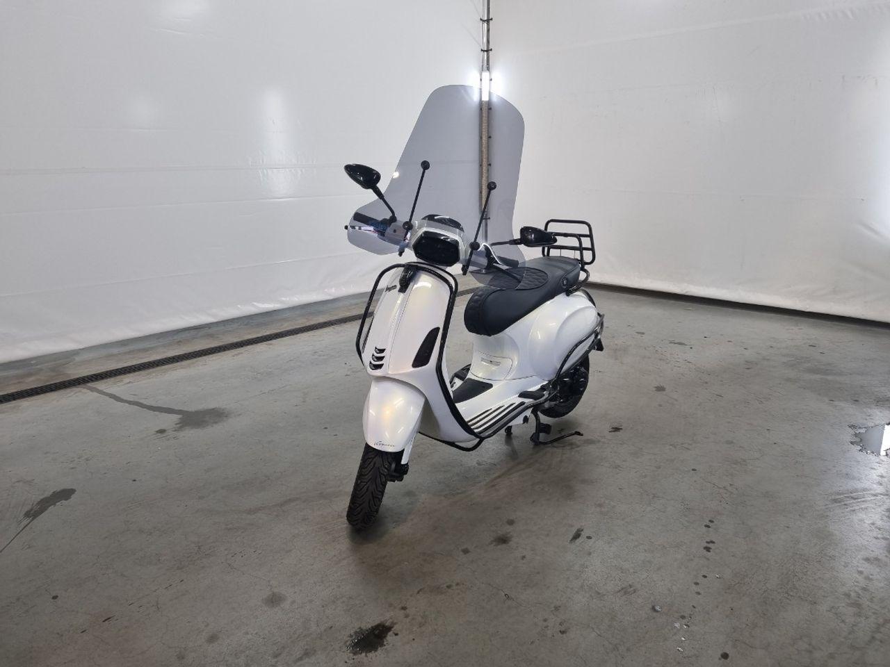 Vespa Bromscooter Sprint 50