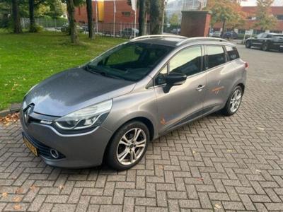 RENAULT CLIO ESTATE 1.5 dCi ECO Night&amp;Day