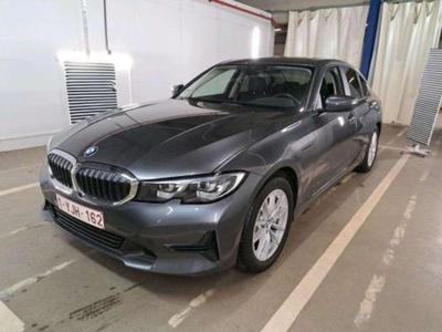 BMW 3 reeks berline 3 Reeks Berline 330e (135 kW) 215kW..