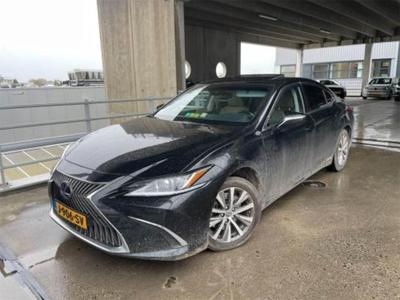 Lexus ES 300h Comfort Line