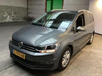 VOLKSWAGEN TOURAN 1.5 TSI Comfortline Business