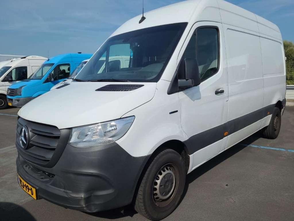 Mercedes Sprinter GB eSprinter GB L2 FWD 4D 85kW