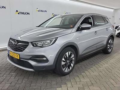 Opel Grandland X 1.2 Turbo S&amp;S 96kW Bus. Executive 5D