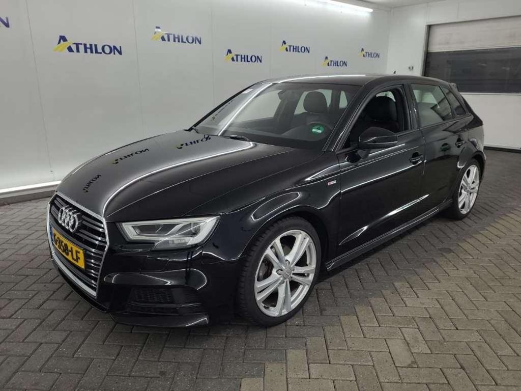 Audi A3 Sportback 30 TFSI Advance Sport 5D 85kW