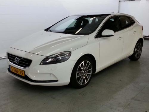 Volvo V40 20 D4 Summum Bns