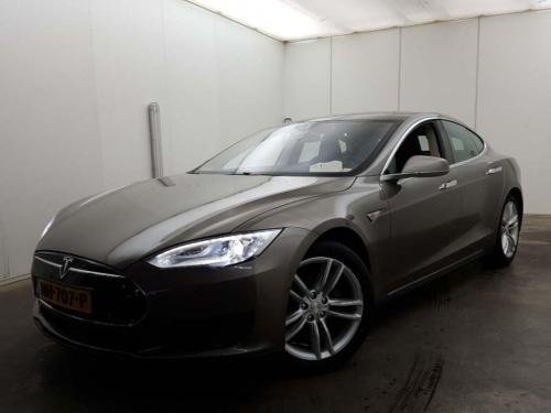 Tesla Model S 85d base