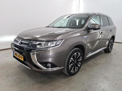 MITSUBISHI Outlander 2.0 DOHC MIVEC PHEV 203pk 4WD CVT 5P Instyle