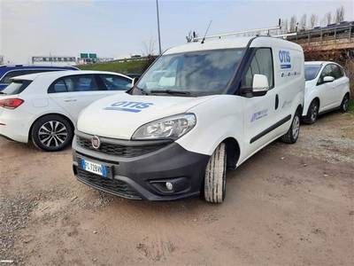 FIAT DOBLГ’ CARGO 2015 4 PORTE 1.3 MULTIJET 16V 90CV EU5+ SX