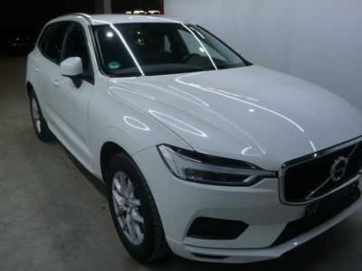 Volvo XC60  Momentum AWD 2.0  140KW  AT8  E6dT