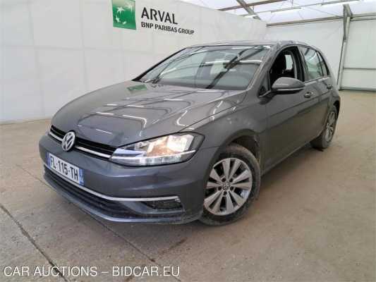 Volkswagen Golf 1.0 TSI 115 BVM6 Confort Business