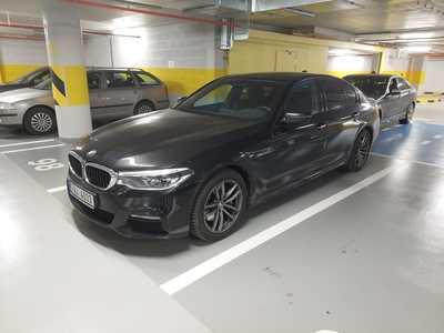 BMW Serie 5 Lim. (G30)  (2016-&amp;gt;) 530i xDrive 4d