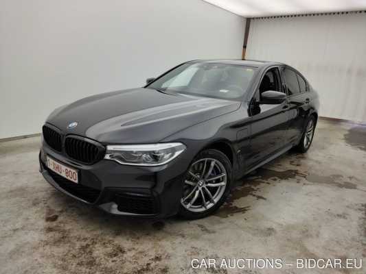 BMW 5 Reeks Berline 530e 170kW 4d ///M-Sportkit Adaptive LED, Leather, Sunroof, Innov. Pack(total options: 17.880,13 Ex.Vat)