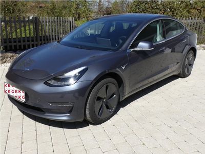 TESLA MODEL 3 Langstreckenbatt. Allradantrieb Dual Motor