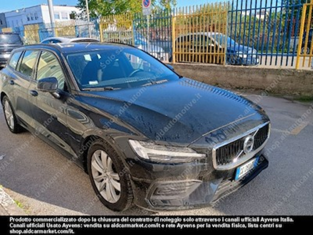 Volvo v60 B4 D autom. momentum -