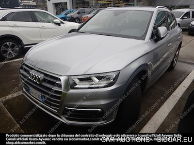 Audi Q5 40 tdi business sport -