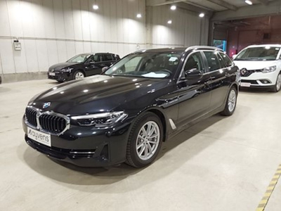 BMW 5 series touring 2.0 520D 140KW XDRIVE TOURING AUTO Business Parking + Driving Assistant