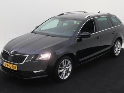 SKODA Octavia Combi 1.6 TDI 115pk DSG Clever Edition Plus