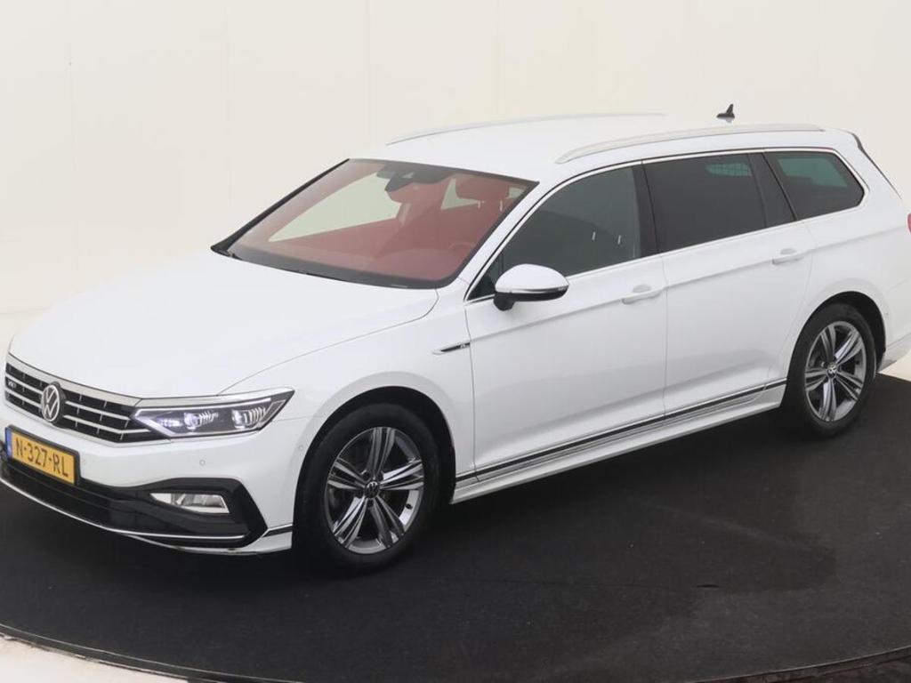 VOLKSWAGEN Passat Variant 1.5 TSI 150pk DSG Business R-Line