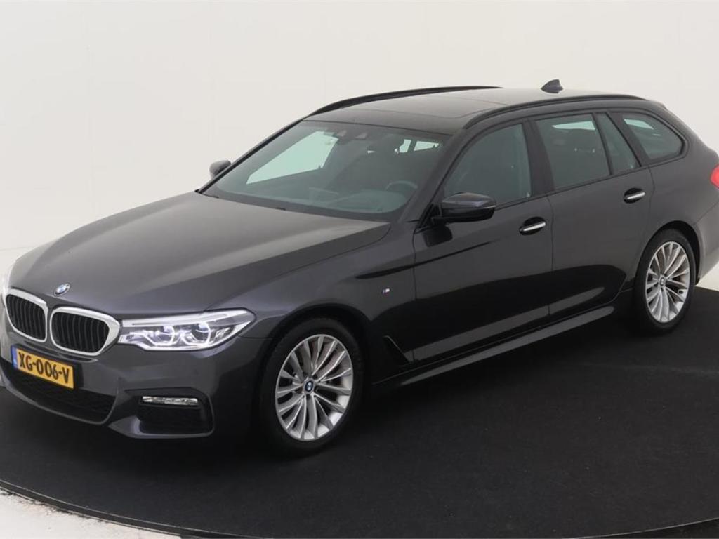 BMW 5-serie Touring 530i 252pk High Executive Parking Safety Audio M Sport Leder