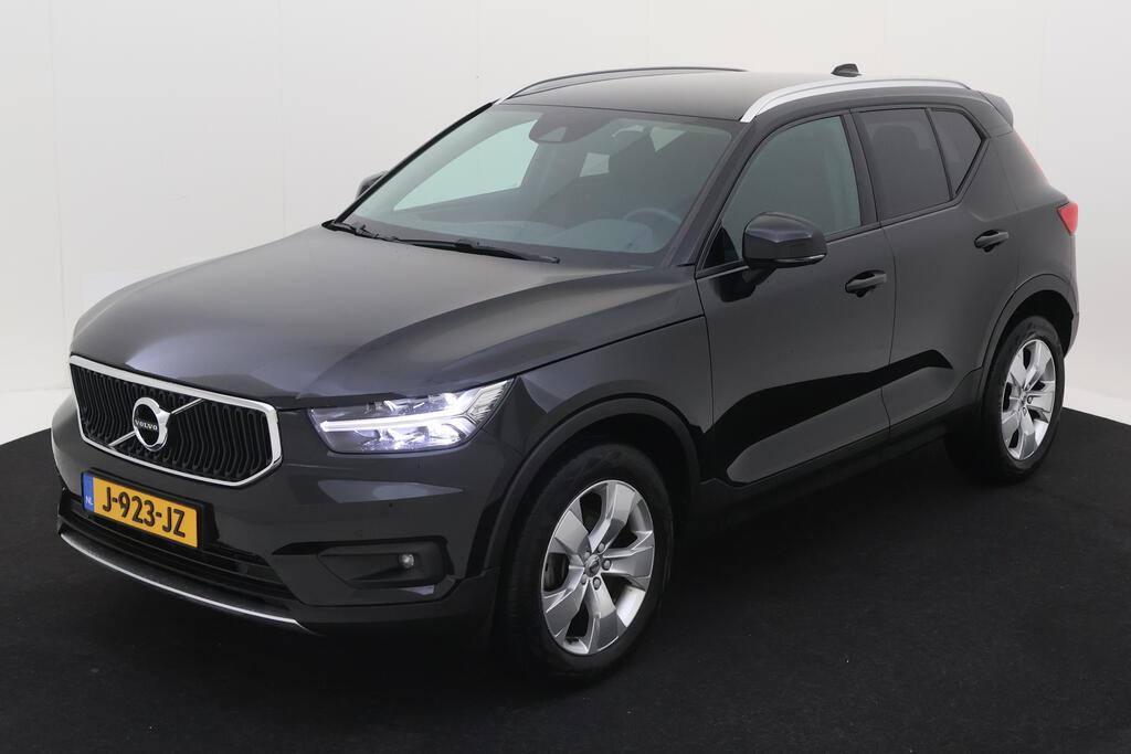 VOLVO XC40 T2 129pk Geartronic Momentum Pro Park