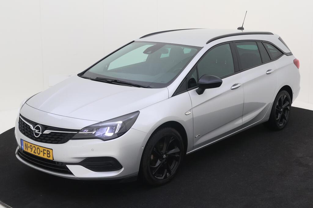 OPEL Astra Sports Tourer 1.2 Turbo Design &amp;amp; Tech 111pk