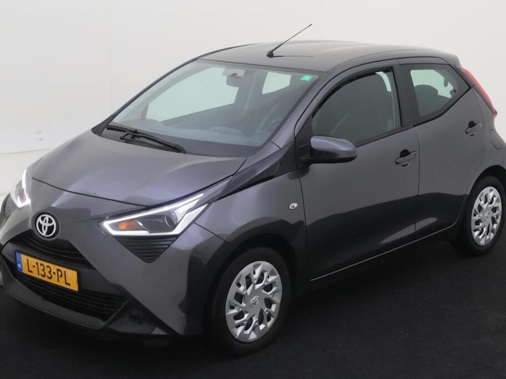 TOYOTA Aygo 1.0 VVT-i x-play