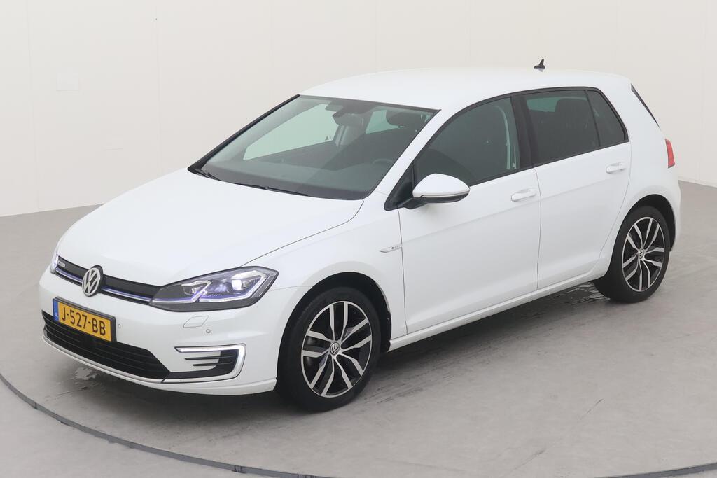 VOLKSWAGEN e-Golf BEV 136pk E-dition Winter Camera