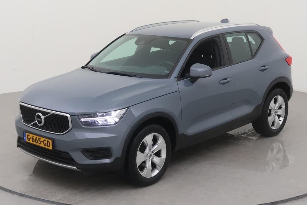 VOLVO XC40 T3 163pk Geartronic Momentum Pro Audio Park