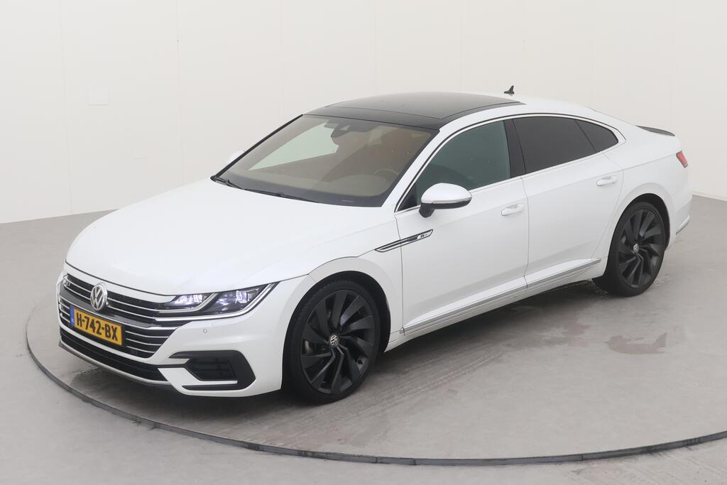 VOLKSWAGEN Arteon 1.5 TSI 150pk DSG Business R-Line Executive Advance Winter Media