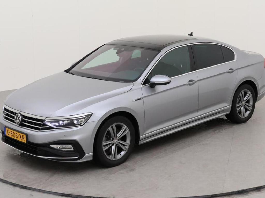 Volkswagen PASSAT 110 kW