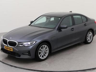 BMW 3-SERIE 135 kW