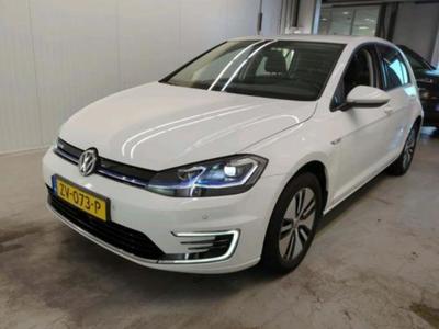 VOLKSWAGEN e-Golf e-Golf