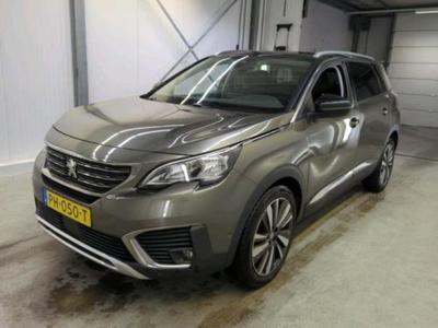 PEUGEOT 5008 1.2 PureTech Blue Lease Premiu