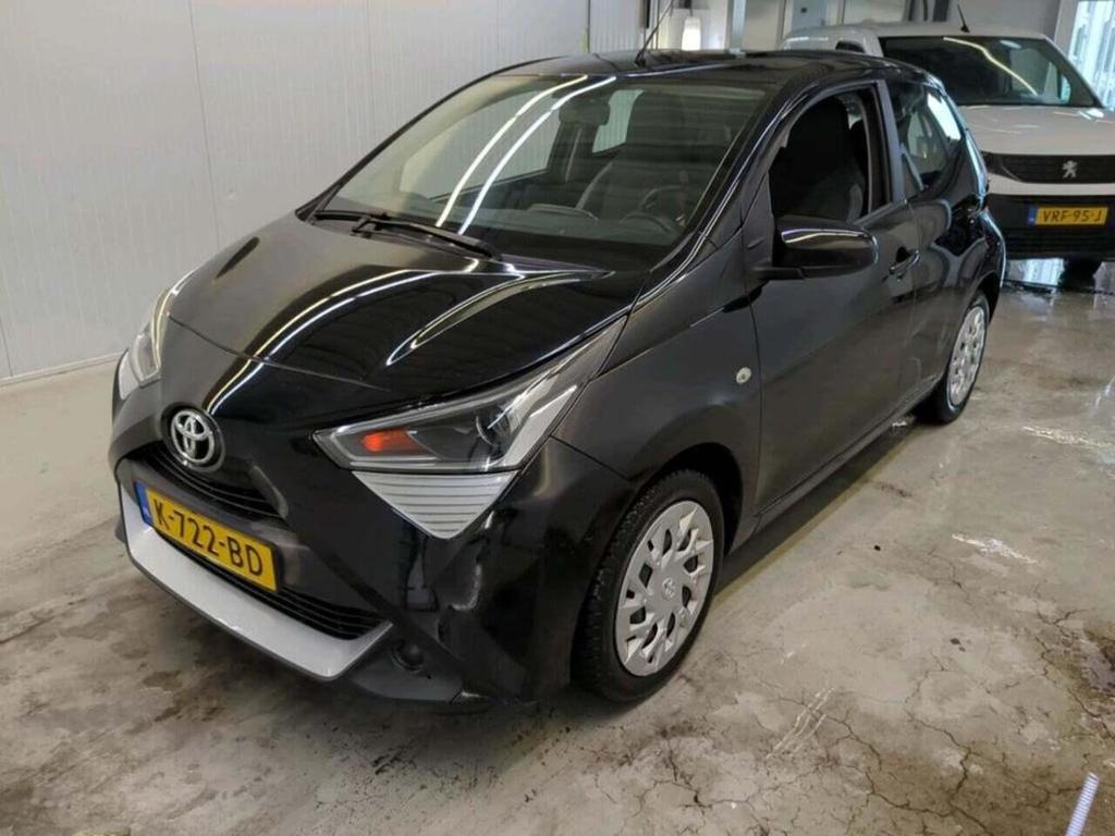 Toyota Aygo 1.0 VVT-i x-play